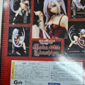 Figurita de «Moka Akashiya» del manga y anime «Rosario + Vampire»